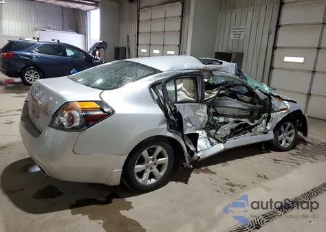 2008 Nissan Altima 2.5 z USA, uszkodzony, nr VIN 1N4AL21E58N401095